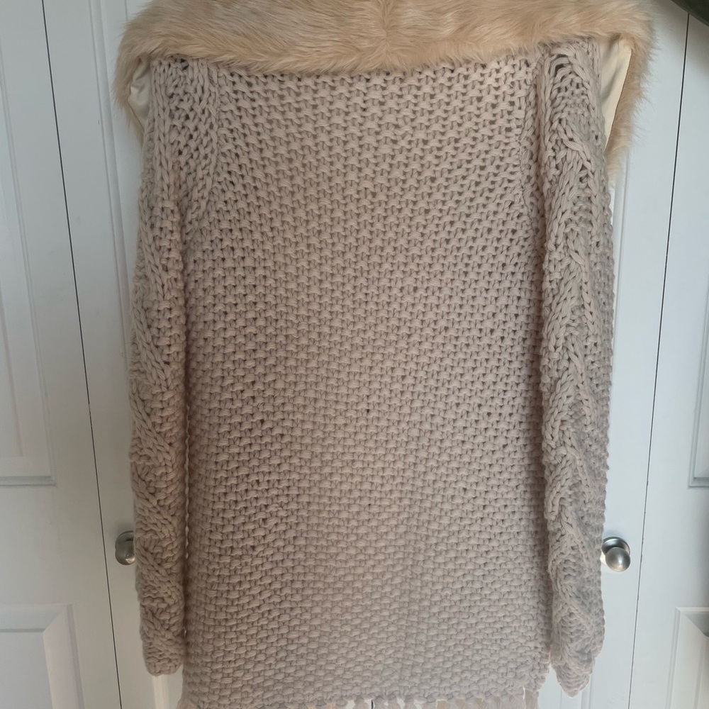Stetson Cream Knit Cardigan with Faux Fur Collar - Picture 4 of 4